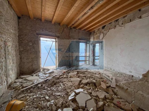 appartamento in affitto a Siracusa in zona Isola Ortigia
