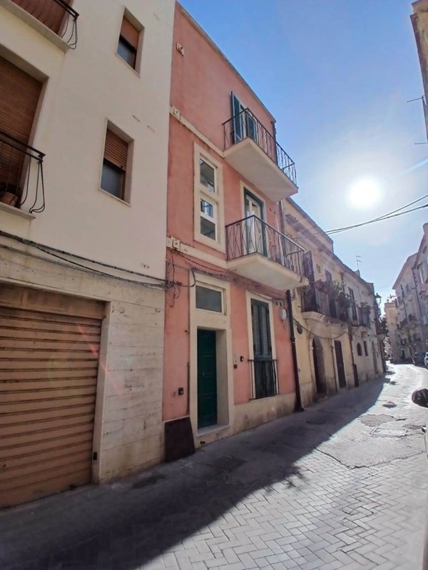 appartamento in affitto a Siracusa in zona Isola Ortigia