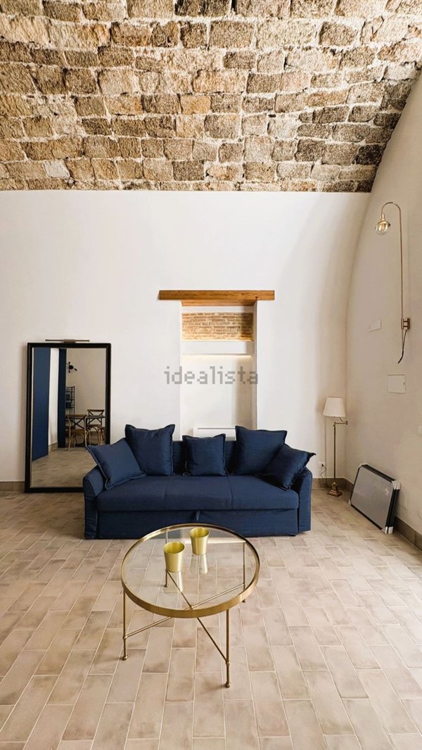 appartamento in affitto a Siracusa in zona Isola Ortigia