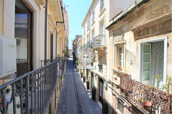 appartamento in affitto a Siracusa in zona Centro Città