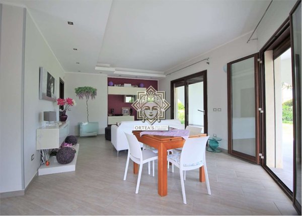 casa indipendente in affitto a Siracusa in zona Arenella