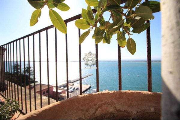 appartamento in affitto a Siracusa in zona Isola Ortigia