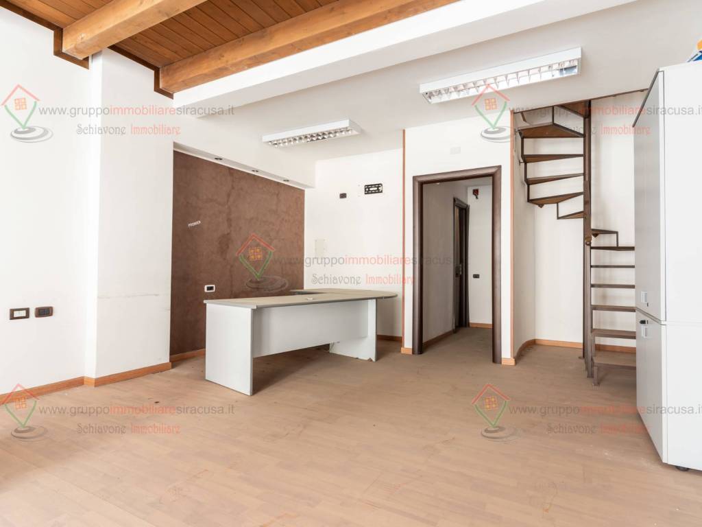 negozio in affitto a Siracusa in zona Centro Città