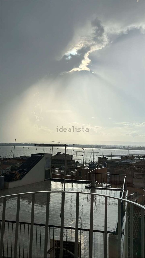 appartamento in affitto a Siracusa in zona Isola Ortigia