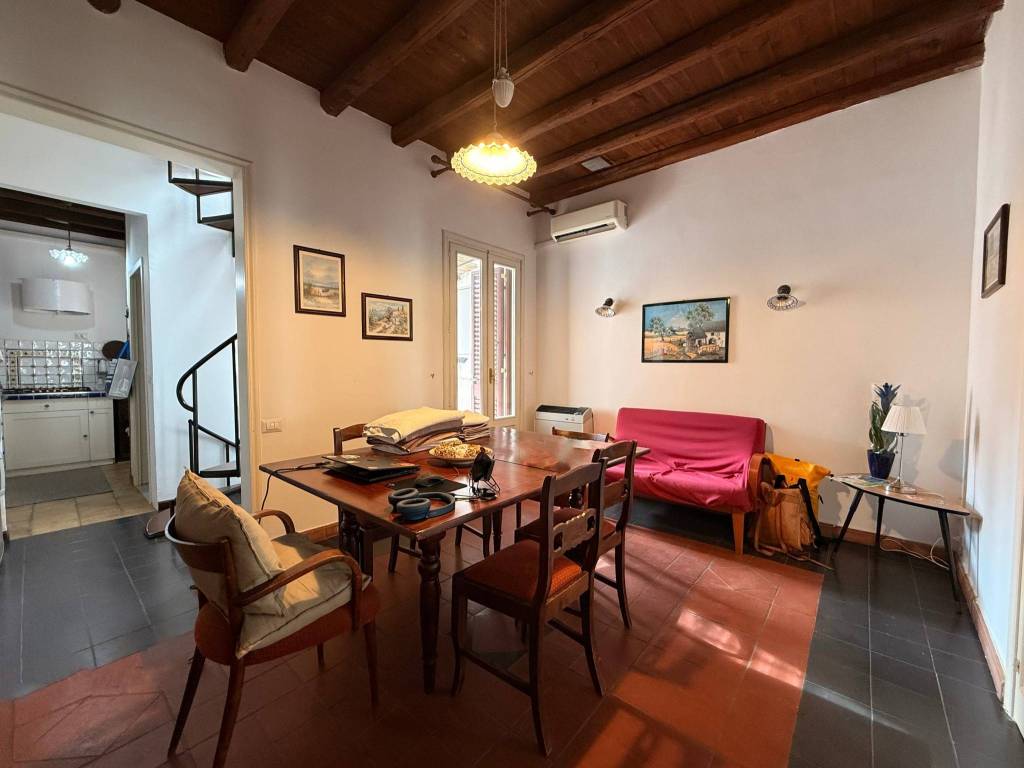 appartamento in affitto a Siracusa in zona Borgata