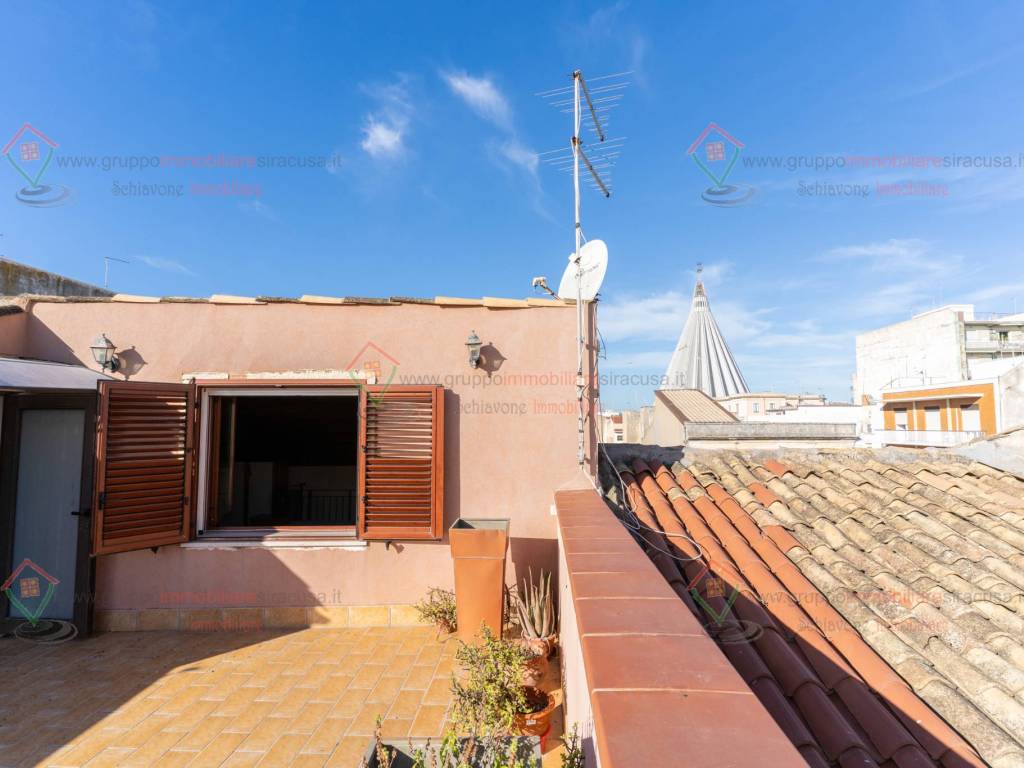 casa indipendente in affitto a Siracusa in zona Borgata