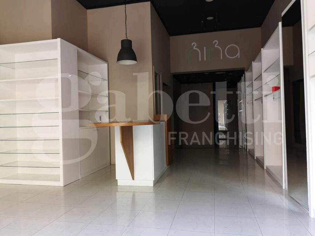negozio in affitto a Siracusa in zona Centro Città