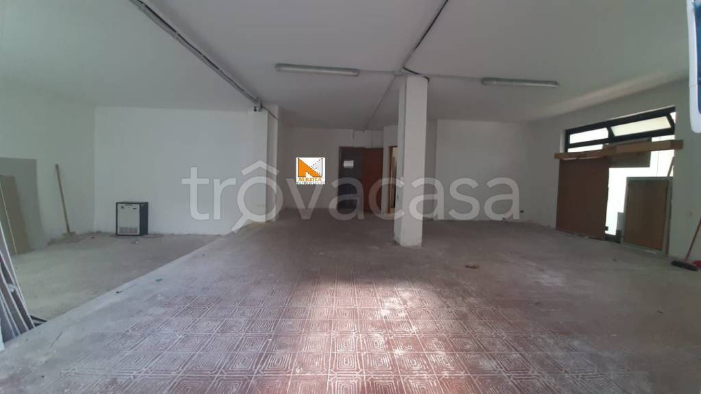 negozio in affitto a Siracusa