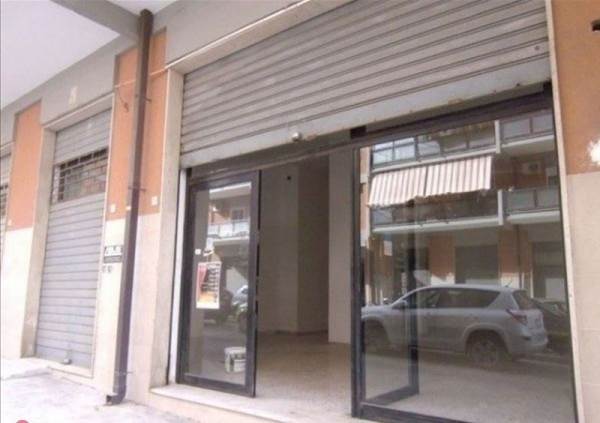 negozio in affitto a Siracusa in zona Scala Greca