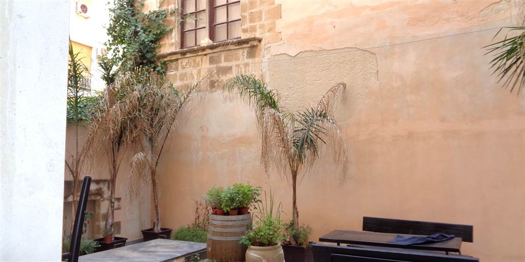 ufficio in affitto a Siracusa in zona Isola Ortigia