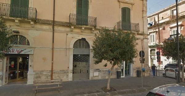 negozio in affitto a Siracusa in zona Centro Città