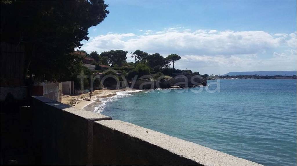 appartamento in affitto a Siracusa in zona Isola / Plemmirio