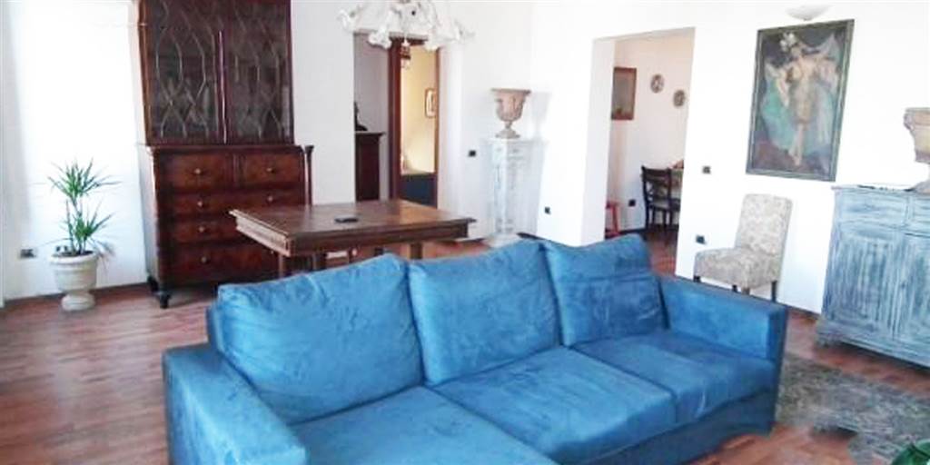 appartamento in affitto a Siracusa in zona Isola Ortigia