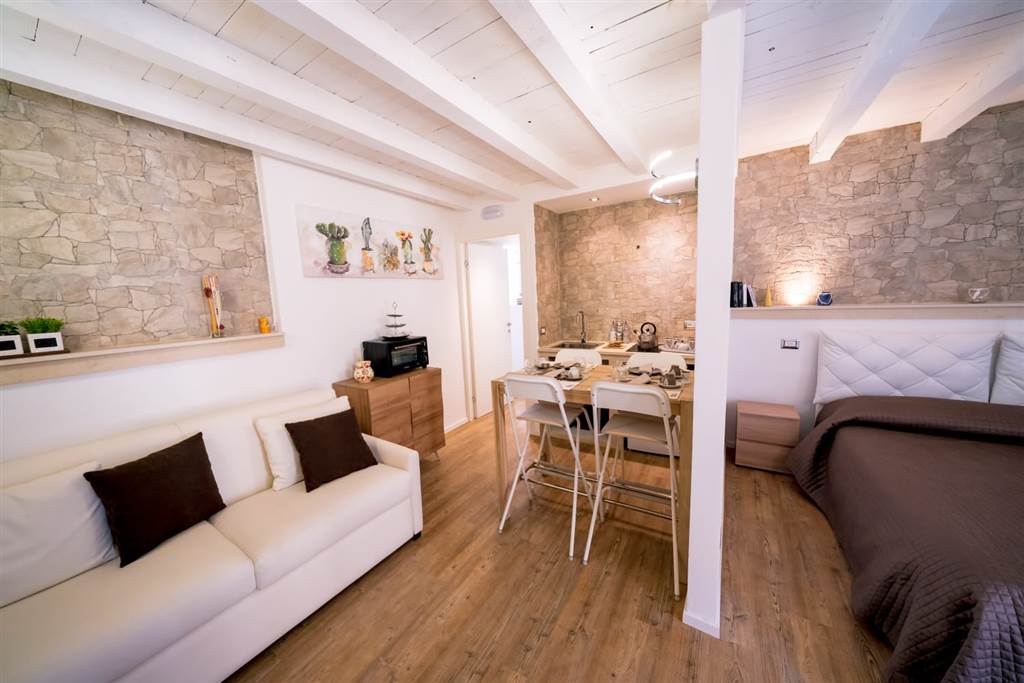 appartamento in affitto a Siracusa in zona Isola Ortigia