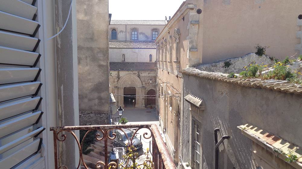 appartamento in affitto a Siracusa in zona Isola Ortigia