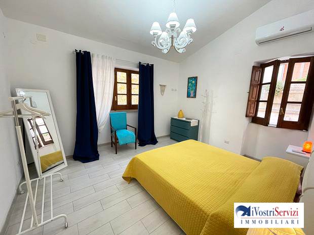 appartamento in affitto a Siracusa in zona Isola Ortigia