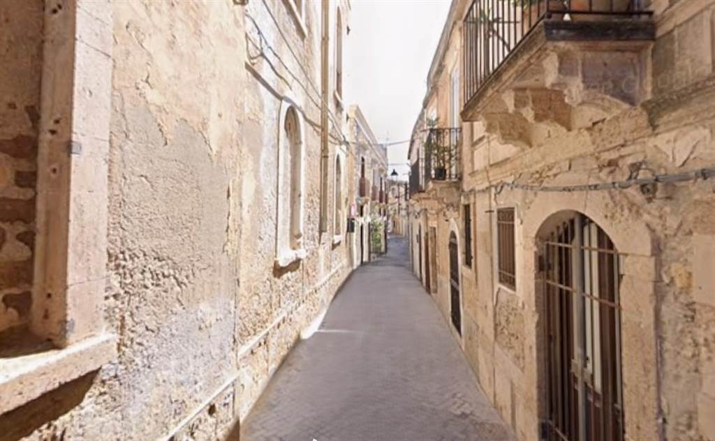 appartamento in affitto a Siracusa in zona Isola Ortigia
