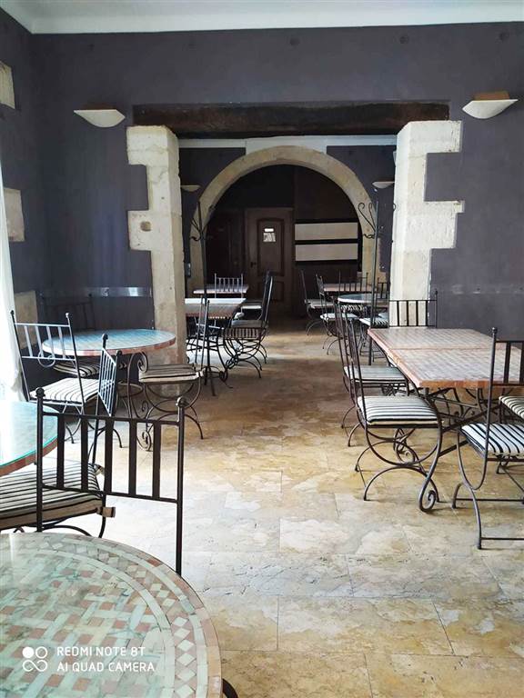 negozio in affitto a Siracusa in zona Isola Ortigia