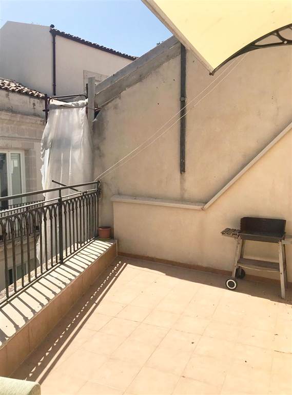 appartamento in affitto a Siracusa in zona Isola Ortigia