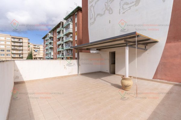 appartamento in affitto a Siracusa