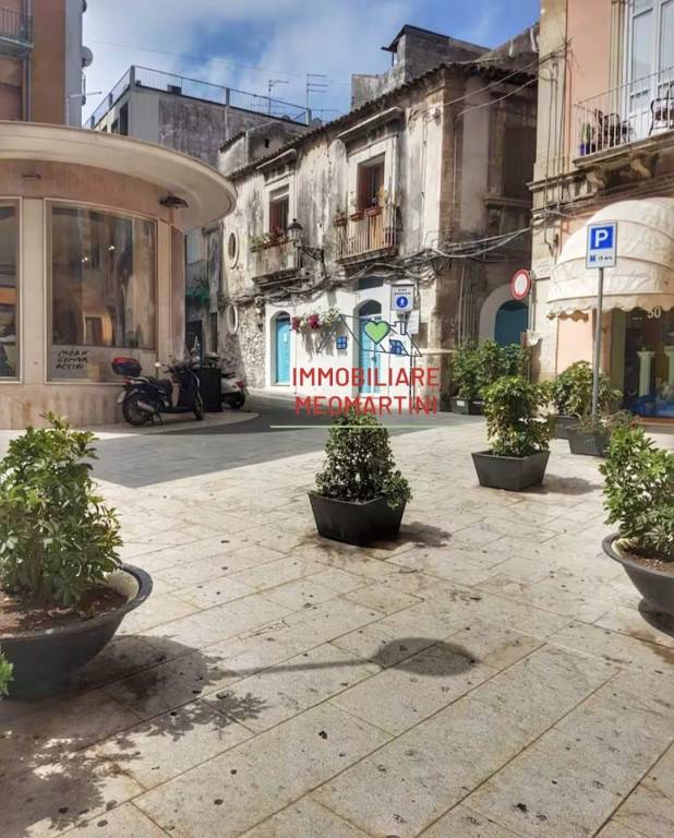 appartamento in affitto a Siracusa in zona Isola Ortigia