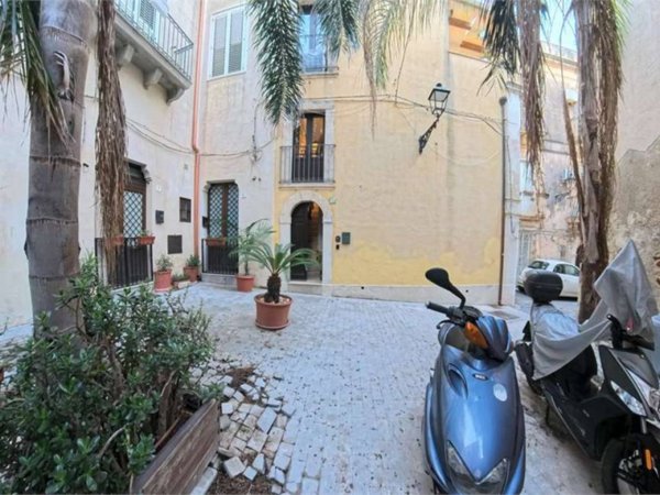 casa indipendente in affitto a Siracusa in zona Isola Ortigia
