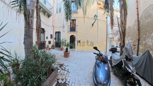 appartamento in affitto a Siracusa in zona Isola / Plemmirio