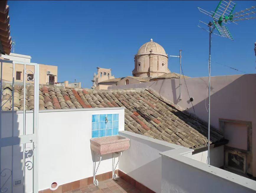 appartamento in affitto a Siracusa in zona Isola Ortigia