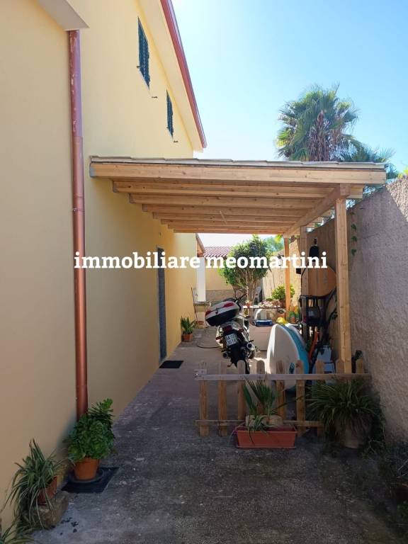 casa indipendente in affitto a Siracusa in zona Fontane Bianche