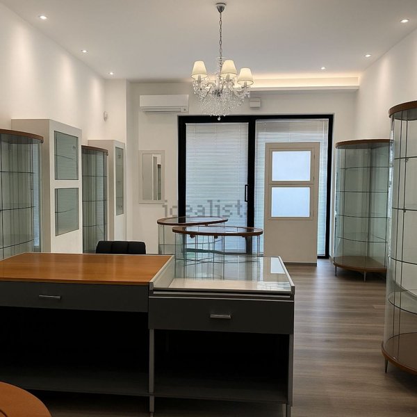 locale commerciale in affitto a Siracusa