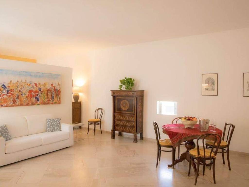 appartamento in affitto a Siracusa in zona Isola Ortigia