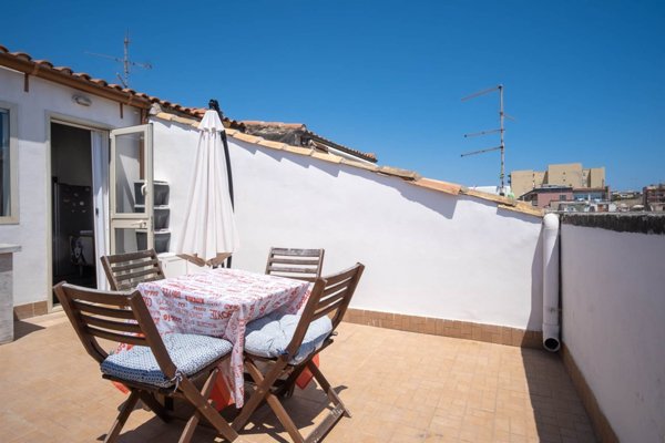 appartamento in affitto a Siracusa in zona Borgata