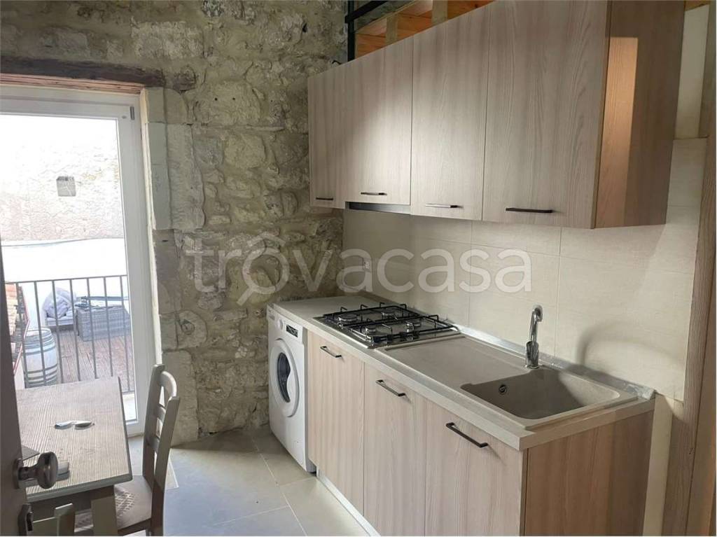 appartamento in affitto a Siracusa in zona Isola Ortigia