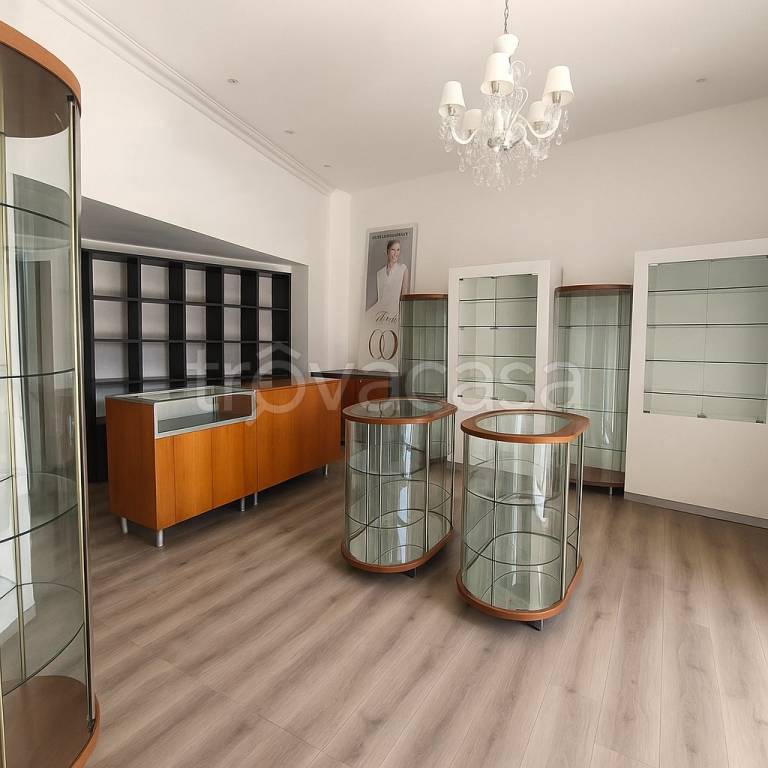 negozio in affitto a Siracusa