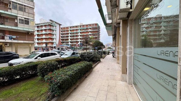 negozio in affitto a Siracusa