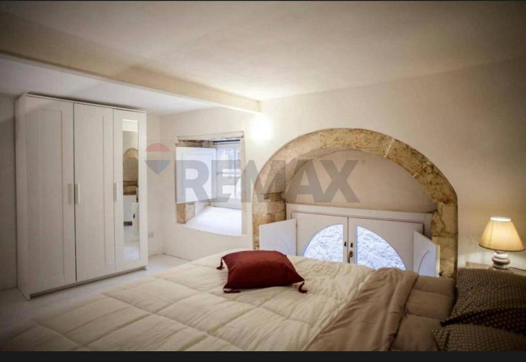 appartamento in affitto a Siracusa in zona Isola Ortigia