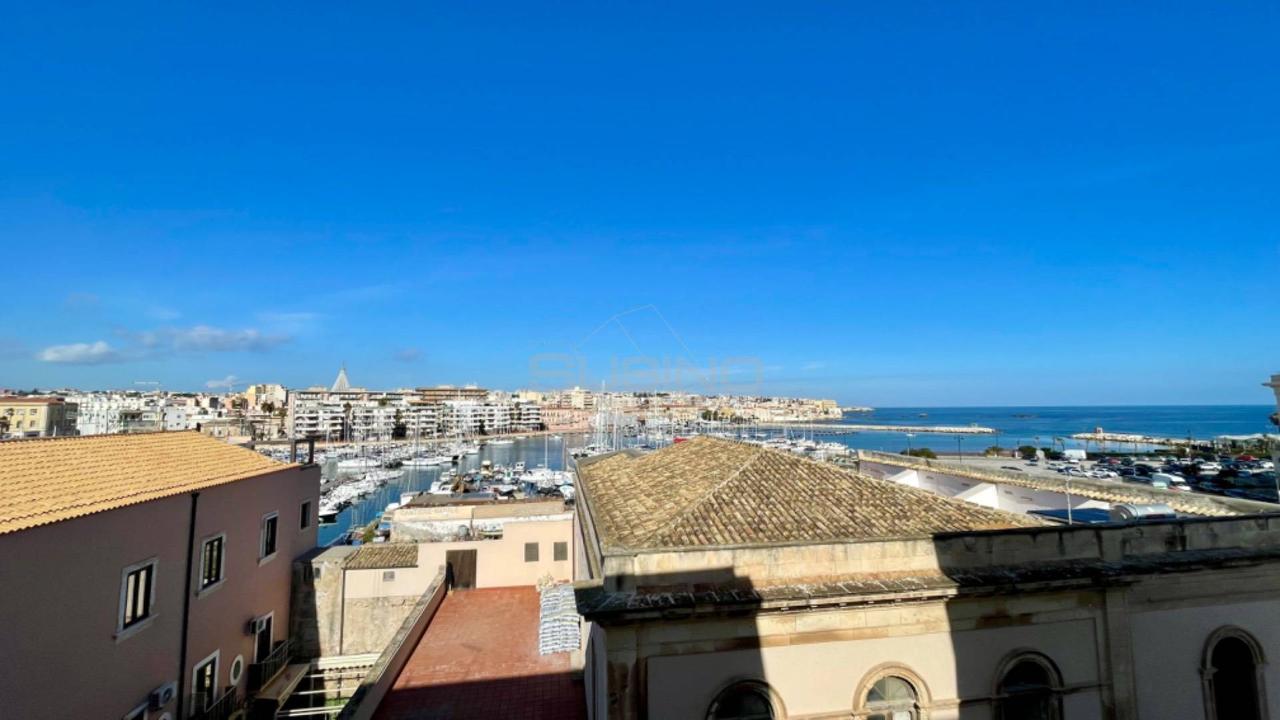 appartamento in affitto a Siracusa in zona Borgata