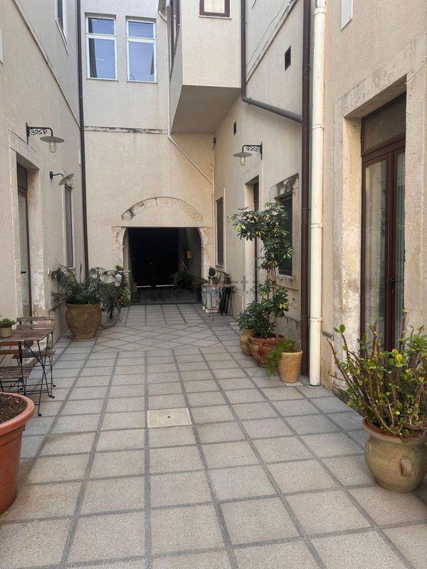 appartamento in affitto a Siracusa in zona Centro Città