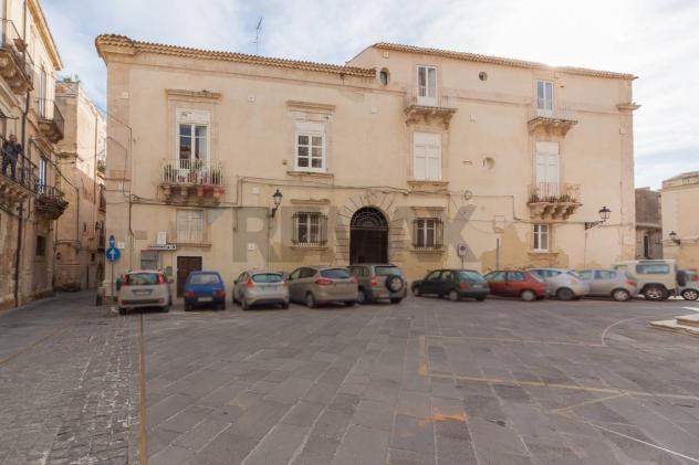 appartamento in affitto a Siracusa in zona Isola Ortigia