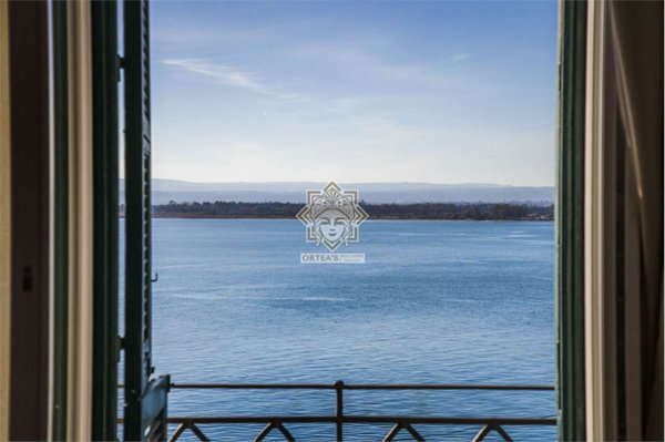 appartamento in affitto a Siracusa in zona Isola Ortigia