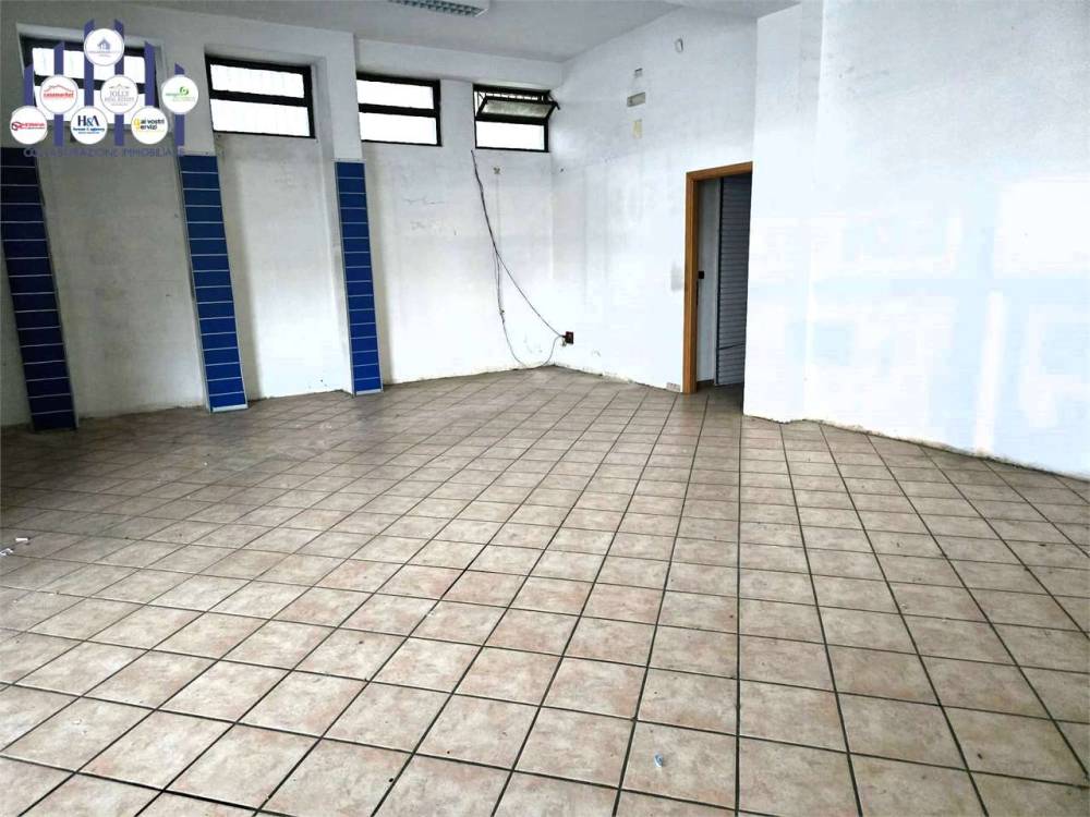 negozio in affitto a Siracusa