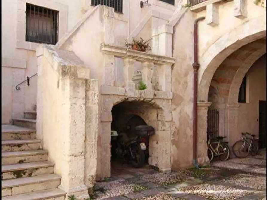 appartamento in affitto a Siracusa in zona Isola Ortigia