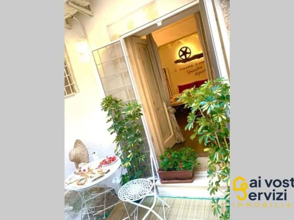 appartamento in affitto a Siracusa in zona Isola Ortigia