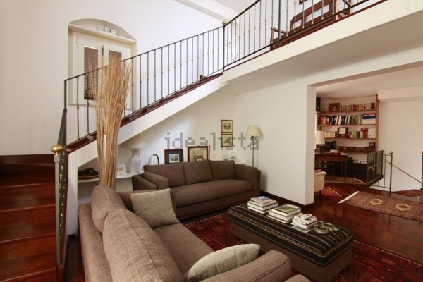 appartamento in affitto a Siracusa in zona Isola Ortigia