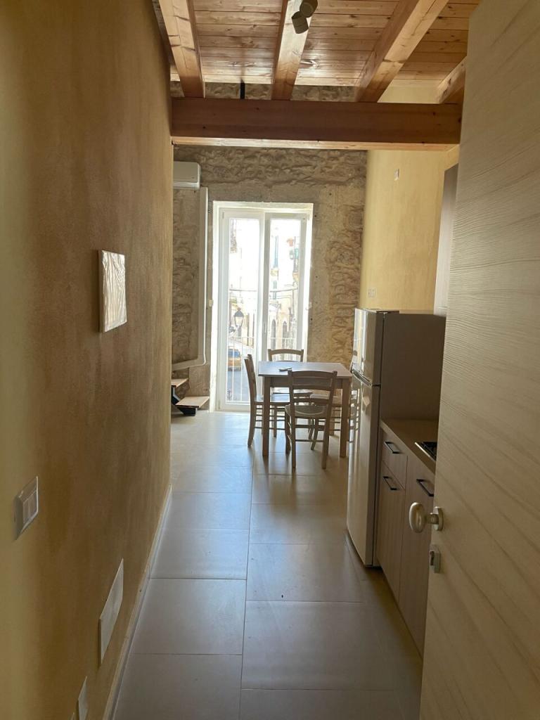 appartamento in affitto a Siracusa in zona Isola Ortigia