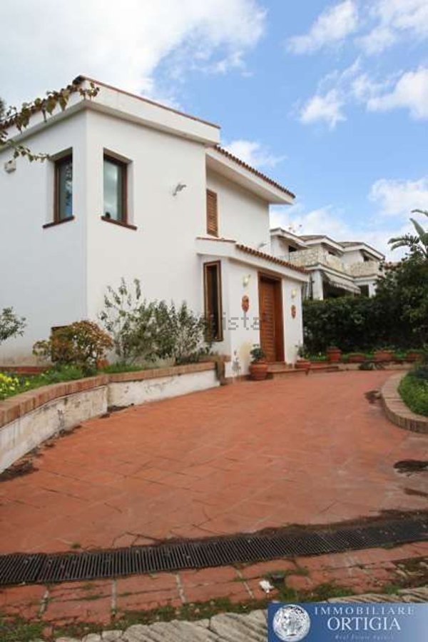 casa indipendente in affitto a Siracusa in zona Isola / Plemmirio