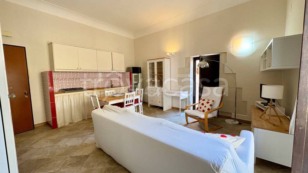 appartamento in affitto a Siracusa in zona Isola Ortigia