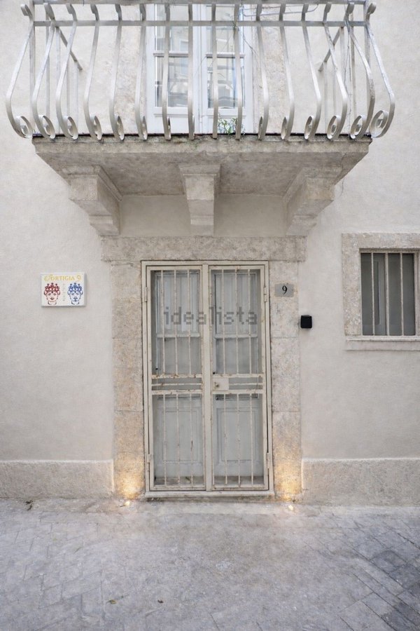 appartamento in affitto a Siracusa in zona Isola Ortigia