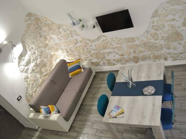 appartamento in affitto a Siracusa in zona Borgata