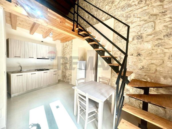 appartamento in affitto a Siracusa in zona Isola Ortigia